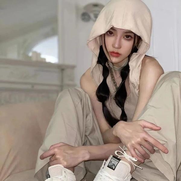 两只小猫的故事